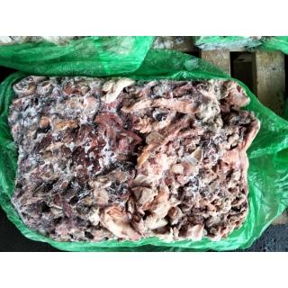 Говяжья обрезь в блоках замороженная от МПК «Салют» купить оптом в Москве по ценам производителя