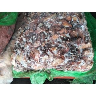 Говяжья обрезь в блоках замороженная от МПК «Салют» купить оптом в Москве по ценам производителя