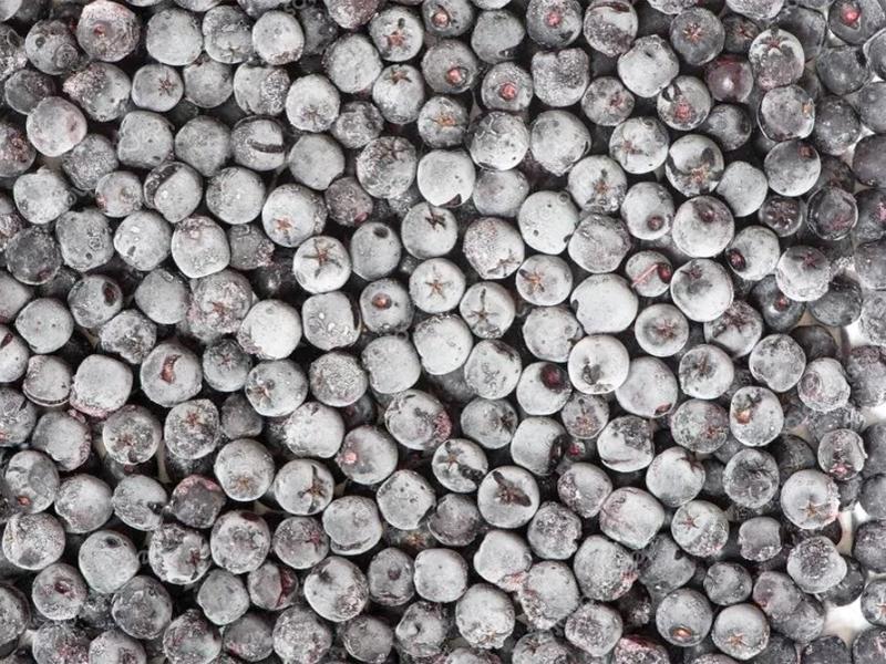 Замороженная черноплодная рябина от производителя из Беларуси купить мелким оптом по выгодной цене