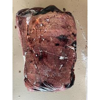 Задние четверти мяса конины импорт от производителя Аргентина купить оптом недорого по низкой цене