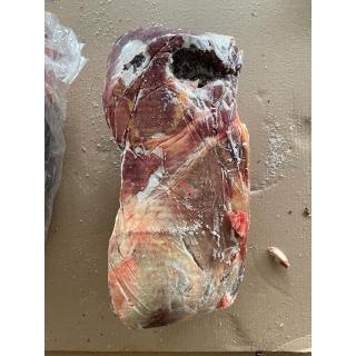 Задние четверти мяса конины импорт от производителя Аргентина купить оптом недорого по низкой цене