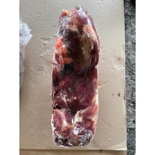 Задние четверти мяса конины импорт от производителя Аргентина купить оптом недорого по низкой цене